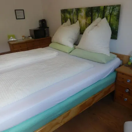 Bed & Breakfast Bed & Breakfast Engen